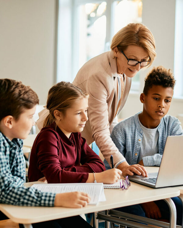 Devices used in classroom in Sweden